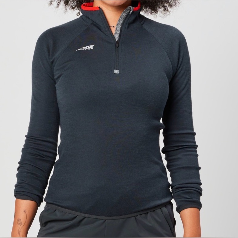 ALTRA WOMEN'S CORE MERINO WOOL 1/2 ZIP